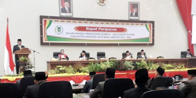 45 Anggota DPRD Inhil Diambil Sumpah