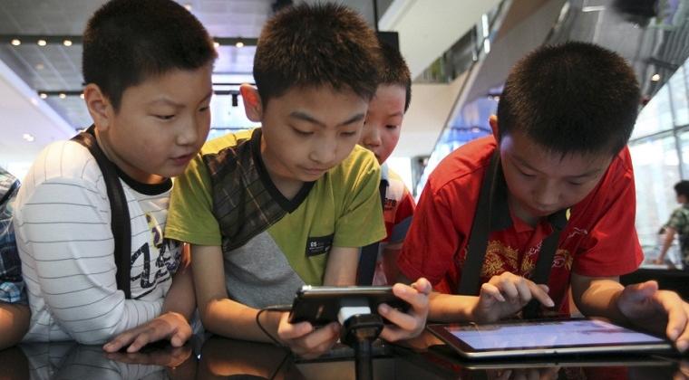 Anak Susah Lepas dari Gadget? Begini Tipsnya