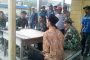 Dandim 0314/Inhil Letkol Inf Imir Faishal meninjau langsung kegiatan pembangunan jembatan TMMD ke 106 Desa Seberang Sanglar
