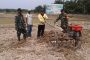 Babinsa Koramil 12/Batang Tuaka Melaksanakan Patroli dan sosialisasi Karlahut beserta masyarakat demi mencegah kebakaran hutan dan lahan
