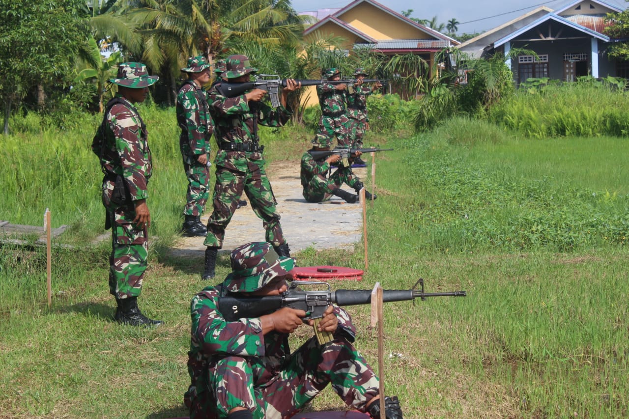 Kodim 0314/Inhil Melaksanakan Kegiatan Menembak Dasar Senapan