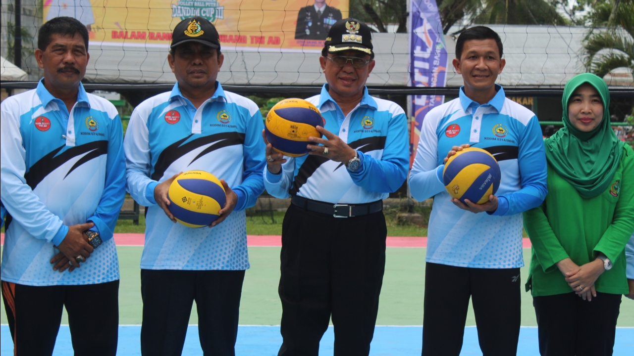 Masih dalam rangka memperingati Hari Juang TNI-AD TA 2019, menggelar Open Turnamen Volly Ball Putra Putra Dandim Cup III