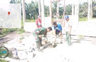 Pelda Poniman, Komando Rayon Militer (Koramil) 09/Kemuning melaksanakan kegiatan gotong royong