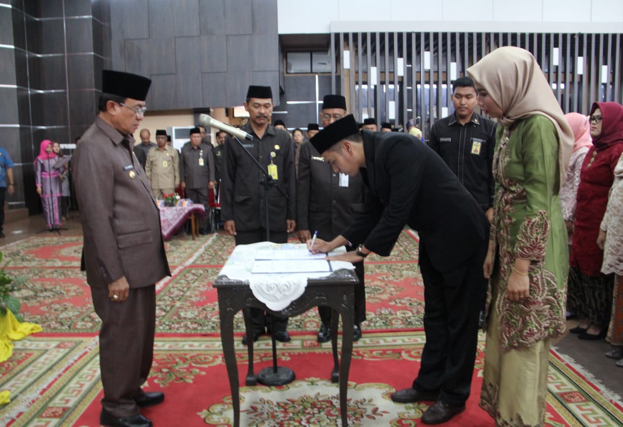 Bupati HM.Wardan Lantik 167 Jabatan Pejabat Fungsional dilingkungan Pemkab Inhil