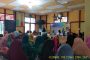 Babinsa Koramil 12/Batang Tuaka Serma A Fauzi melaksanakan Komsos dengan kelompok Tani Usaha Baru budidaya lele