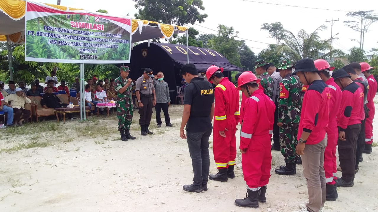 Menggelar latihan dan simulasi Penaganan Kebakaran Hutan dan Lahan (Karhutla)