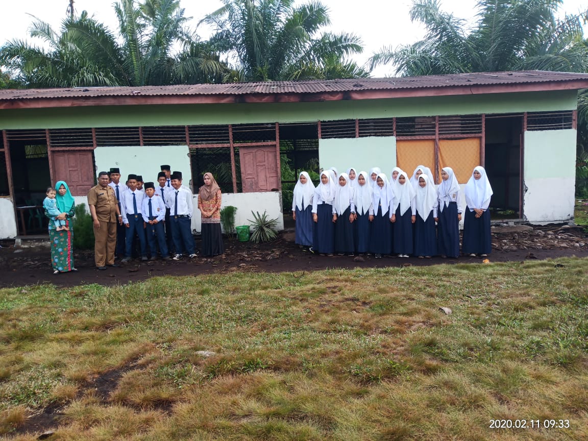 Ancam Keselamatan Siswa dan Guru, MTS HUBBUDDIN Kecamatan Kempas Terancam Ambruk