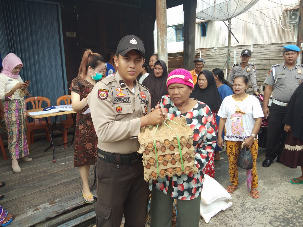 Unik Di Kecamatan Concong, Kabupaten Inhil, Indonesia Dapat Bantuan Program Non Tunai