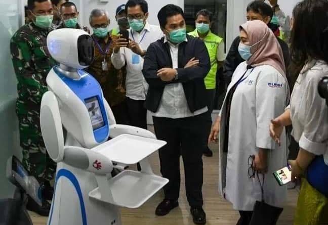 Robot Pelayan Pasien Covid -19