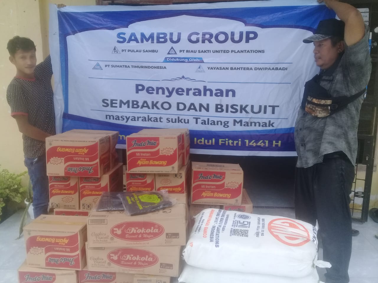 *Sambu Group Menyambangi Suku Talang Mamak*