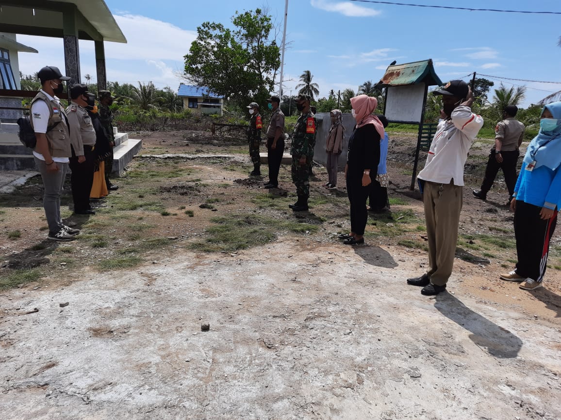 *Koramil 11 Pulau Burung Melaksanakan Sosialisasi Penegakkan Disiplin Terpadu Protokol Kesehatan Pencegahan Covid -19*