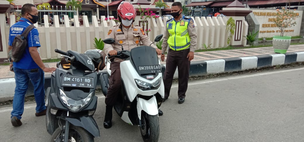 Ringankan Beban Tukang Ojek Dimusim Pandemi, Polres Inhil Gelar Servis Gratis