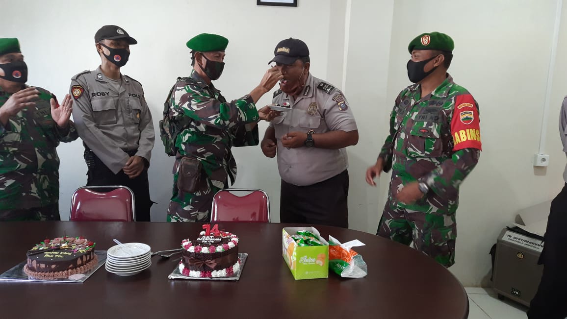 Danramil 11 Pulau Burung beserta Jajaran Mengucapkan Selamat Hari Bhayangkara Ke -74