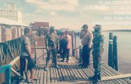 Personil Koramil 11 Pulau Burung Ketatkan Pengawasan Protokol Kesehatan di Pelabuhan Penumpang