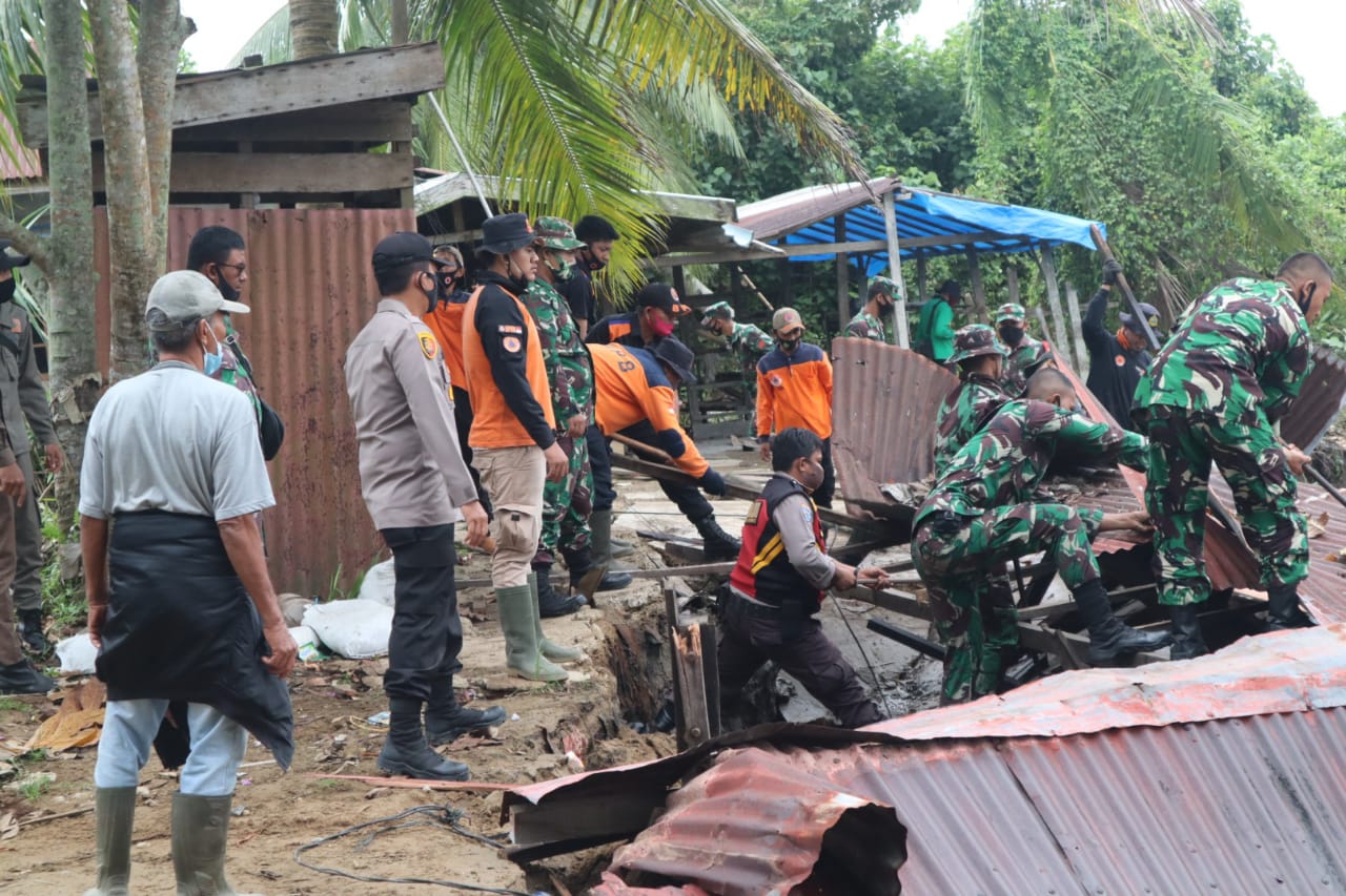 Hari kedua pasca kejadian longsor