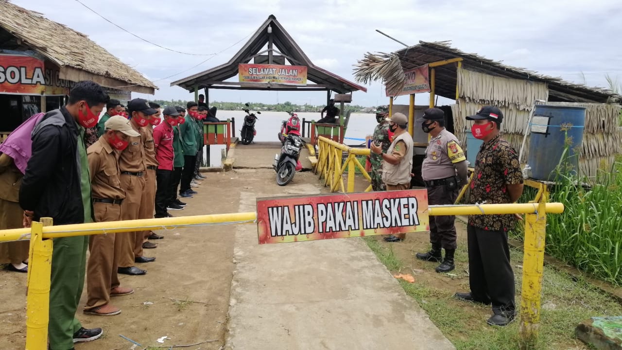 Kegiatan Yustisi di Posko Desa Siaga Covid -19 Sungai Intan