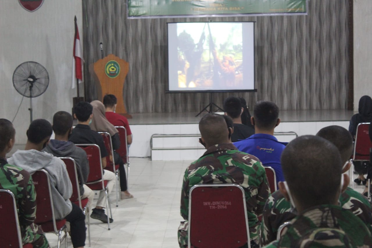 Keluarga Besar Kodim 0314/Inhil menggelar acara nonton bareng film perjuangan kemerdekaan Republik Indonesia
