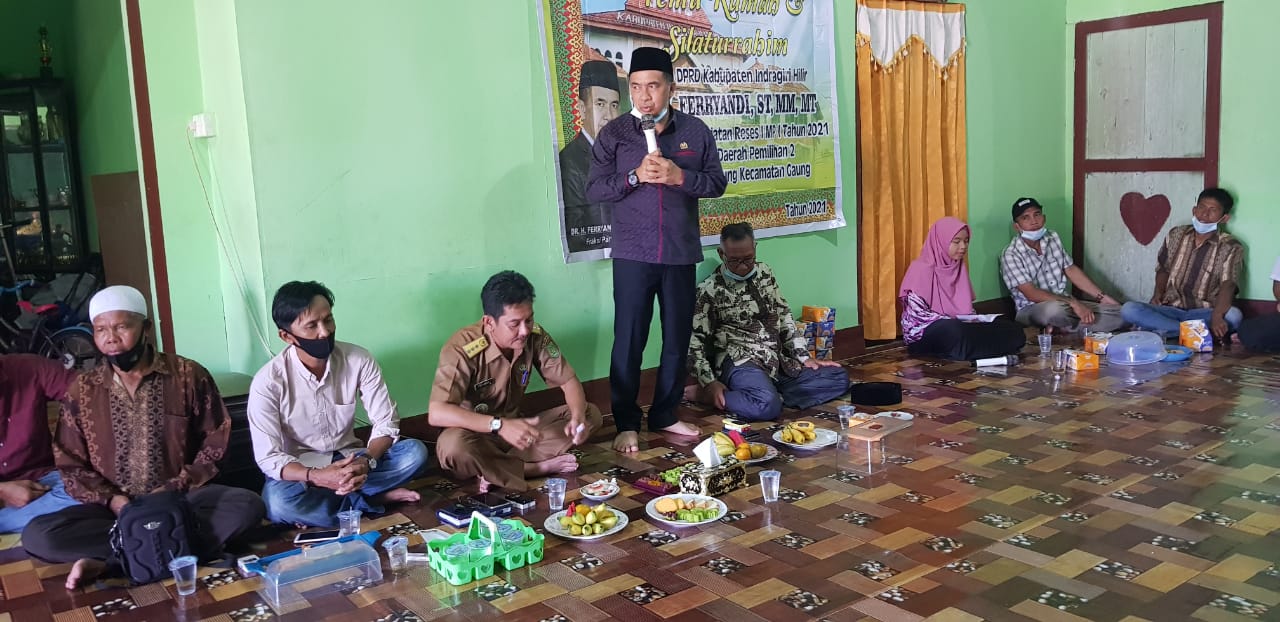 Reses di Teluk Kabung, Warga Doakan Ferryandi Agar Terus Berkarya untuk Inhil