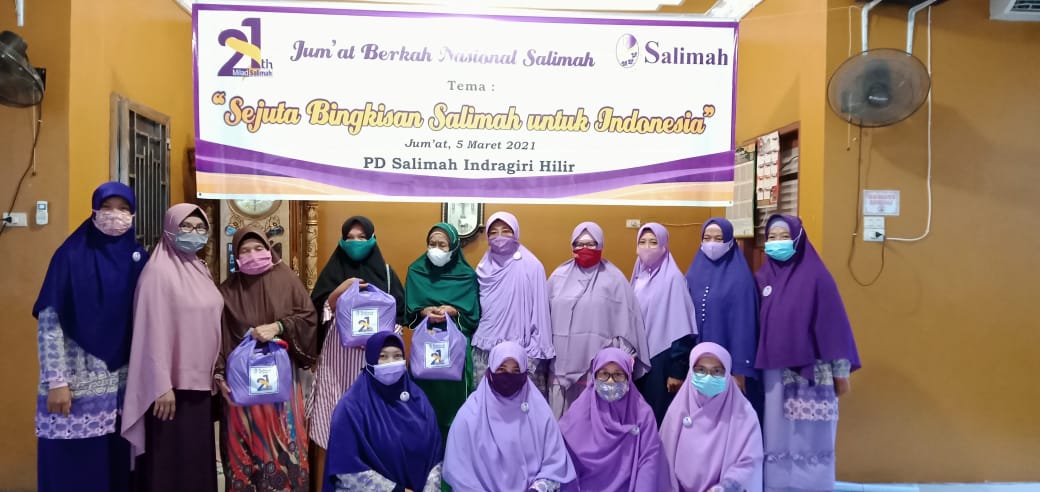 Peduli Sesama, PD Salimah Inhil Gelar Aksi Sejuta Bingkisan