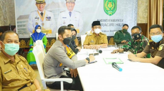 Bupati Inhil Ikuti Rakor Bersama Gubri Bahas PPKM Mikro