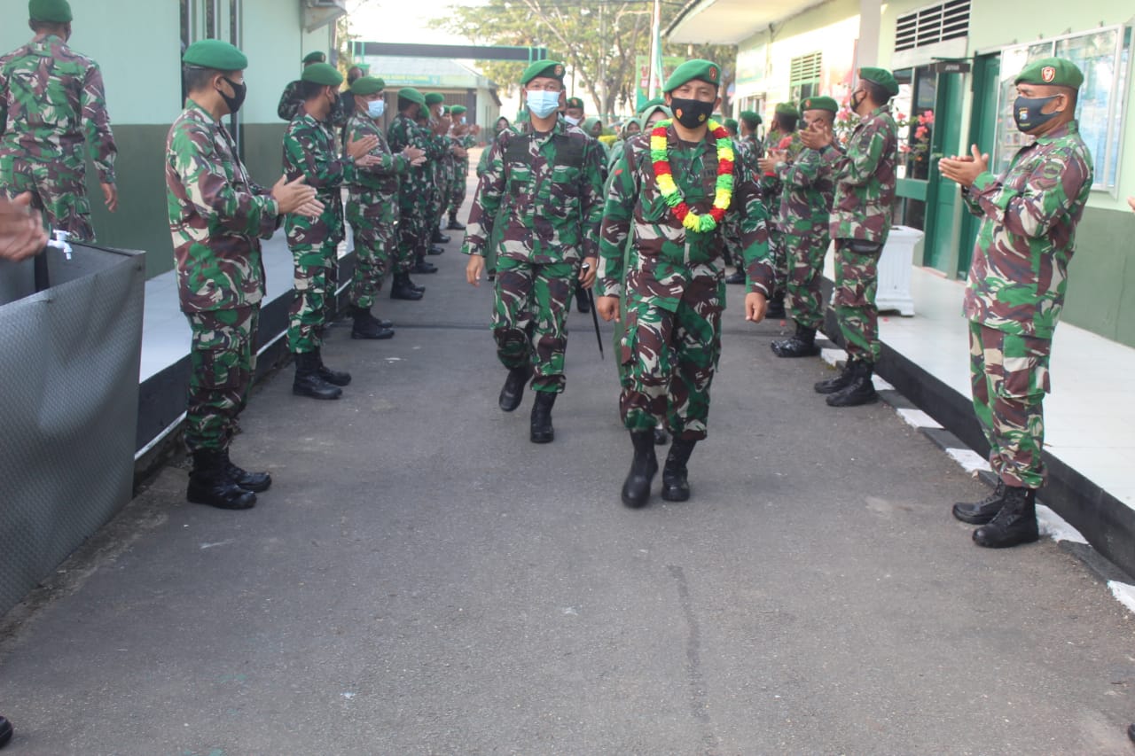 Kepulangan Kopda Sihabudin disambut langsung oleh Dandim dan seluruh anggota Kodim 0314/lnhil