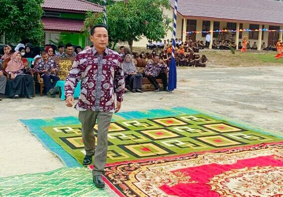 Pangelaran Seni di SMPN 1 Kemuning Luar Biasa