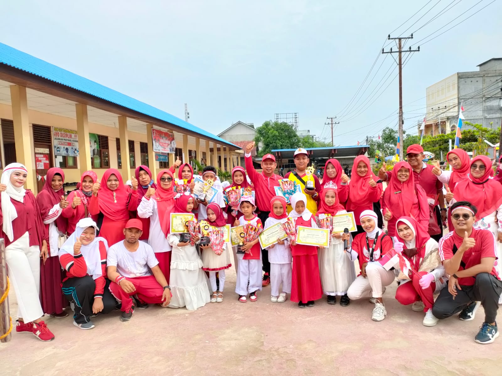 Meriahkan HUT RI ke-77, SDN 023 Tembilaham Adakan Berbagai Lomba