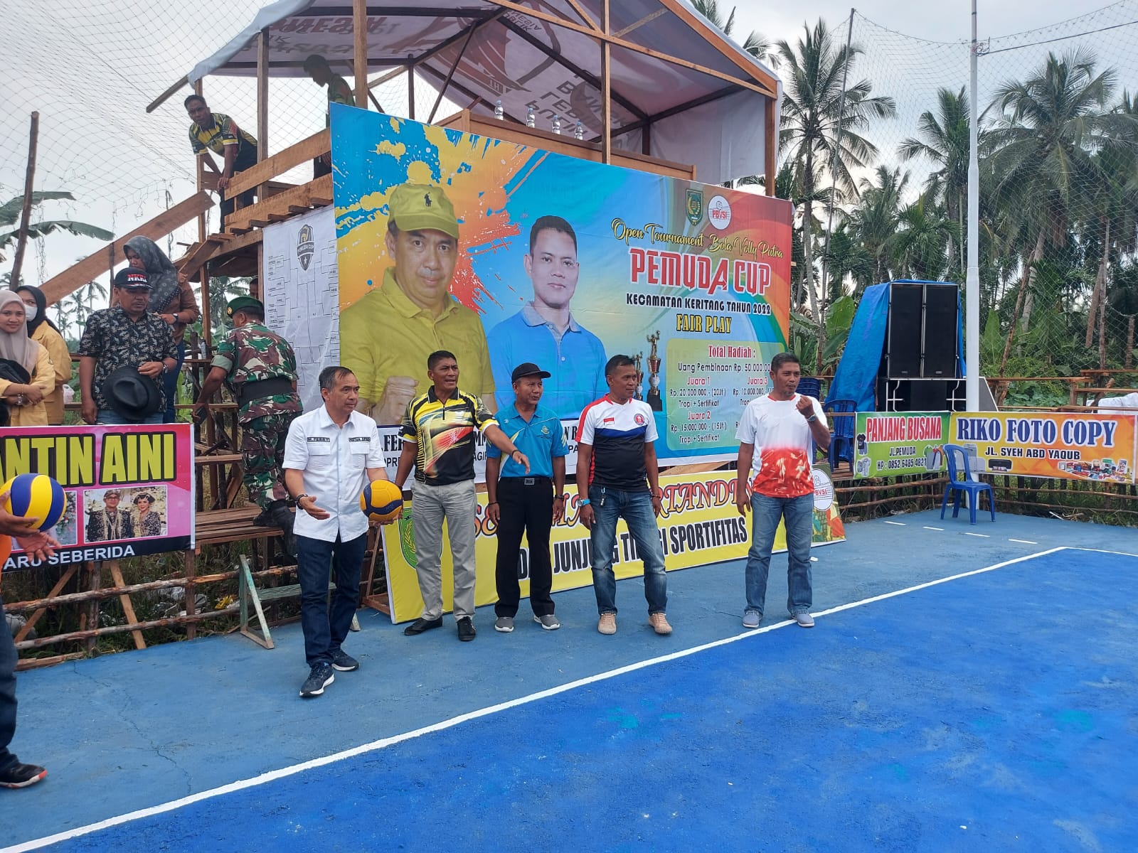 Buka Turnamen Volly Ball Pemuda Cup Keritang, Ferryandi : Makin Banyak Turnamen, Makin Besar Peluang Munculnya Atlet Berprestasi