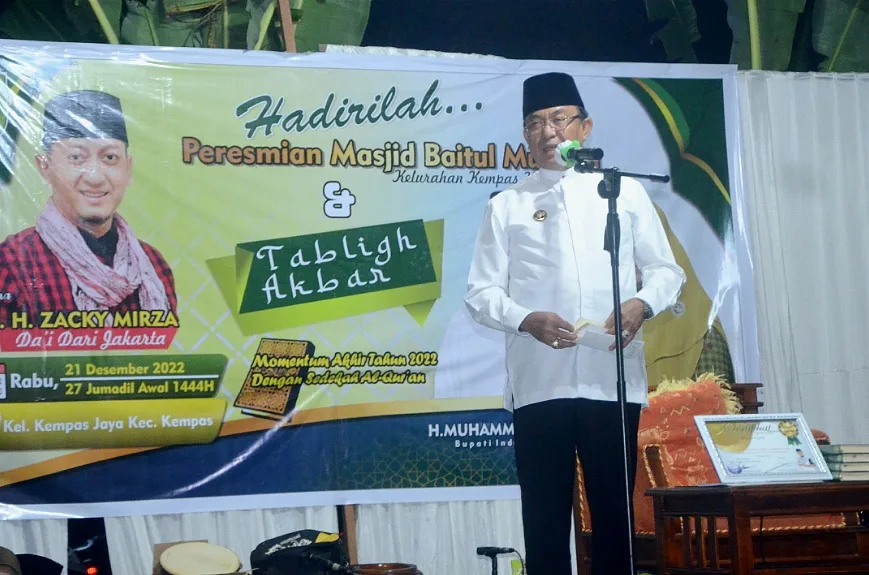 Tabligh Akbar dipenghujung Tahun bersama Ust.Zaky Mirza dan di hadiri Bupati Inhil H.M.wardan