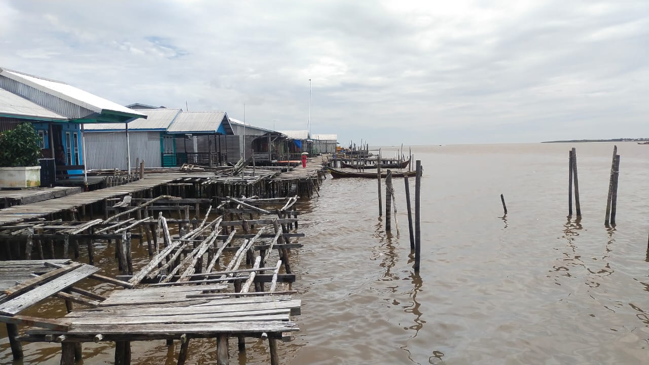 Pesisir Sungai Bela