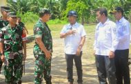 Bupati Inhil Bersama Dandim 0314/Inhil Dampingi Tim Wasev TMMD 116 Di Dess Pengalihan Keritang