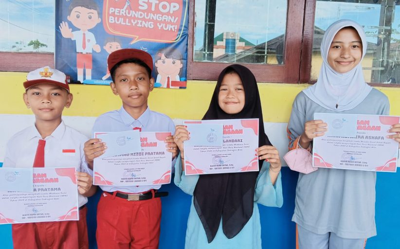 Siswa SDN 035 Tembilahan yang Mengikuti Lomba HPN Riau dapat Reward dari Kepsek