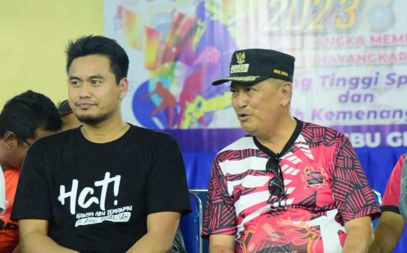 Dihadiri Peraih Medali Emas Olimpiade Rio 2016, Wabup Inhil H.Syamsuddin Uti Buka Turnament Badminton Kapolres Inhil CUP 2023