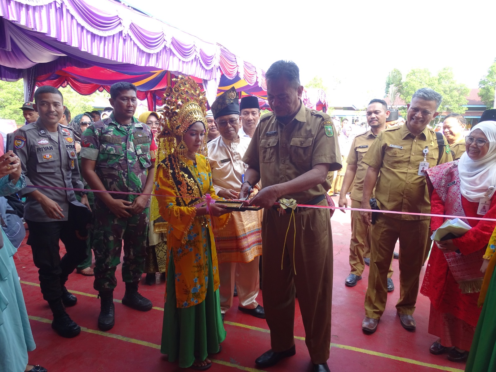 3 Iven Sekaligus di SMAN 1 Kateman Sukses digelar