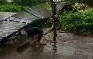 Diduga Akibat Tanggul PT. GIN Jebol, 2 Unit Jembatan Warga Desa Bantaiyan Rusak Parah