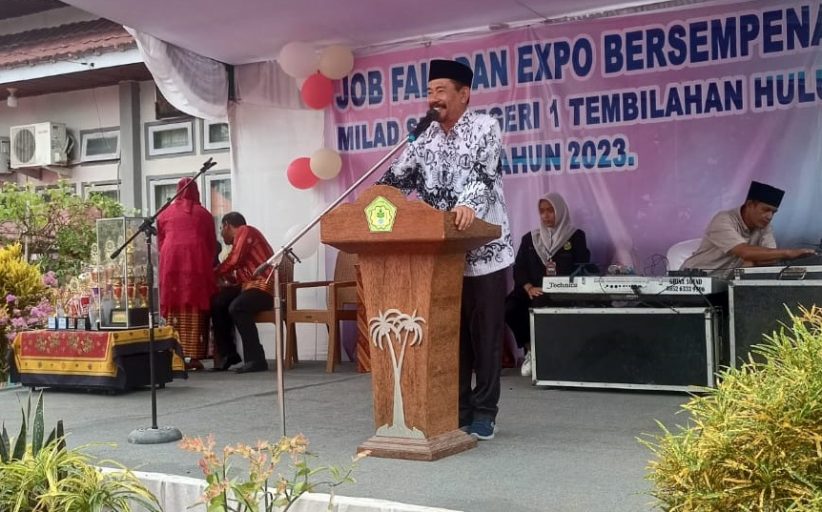 Kadisdik Inhil Apresiasi Kemajuan SMKN 1 Tembilahan Hulu