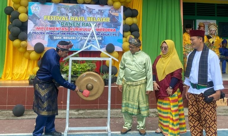 Penutupan TP 2022/2023 SMKN 1 Tembilahan Resmu Panen KaryaP5