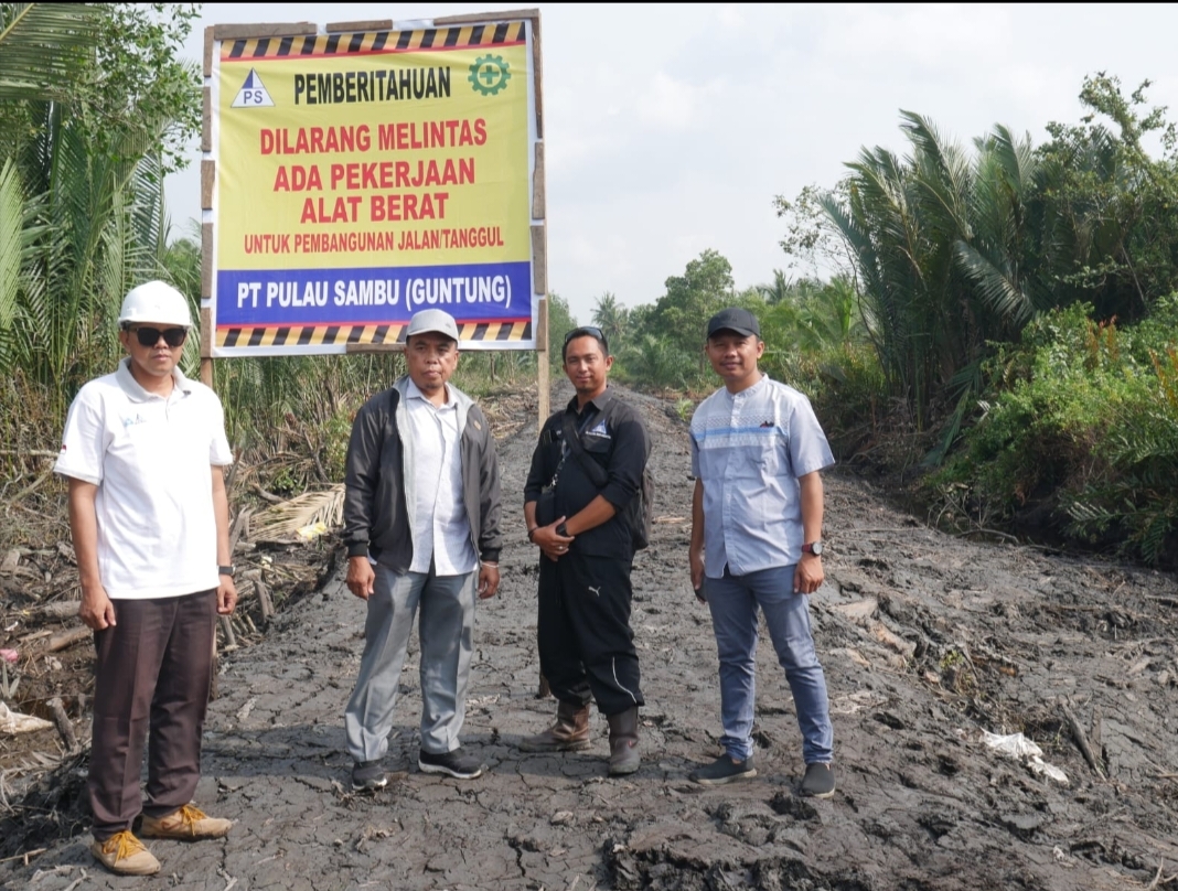 Pembangunan Tanggul Sepanjang 2.000 Meter Merupakan Keberpihakan Sambu Group Kepada Petani Kelapa