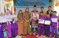Mantap Siti dan Alif Murid SDN 018 Tanjung Baru Raih Piala dan Voucher Umroh