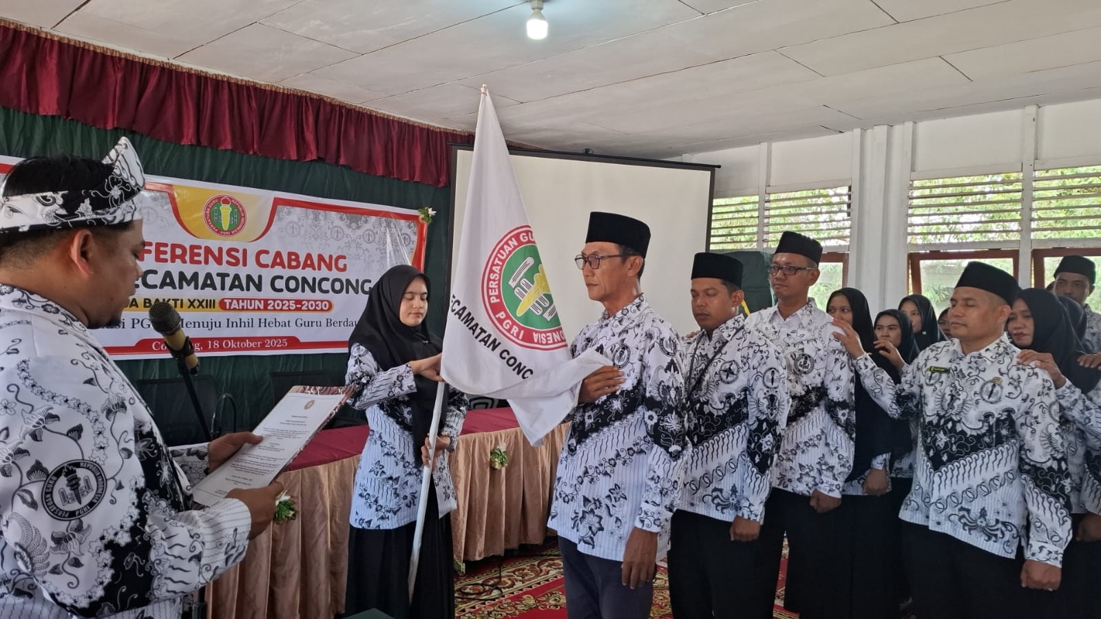 PGRI Concong Terpilih Ketua Baru, Joni Amir SPd Terpilih Secara Aklamasi