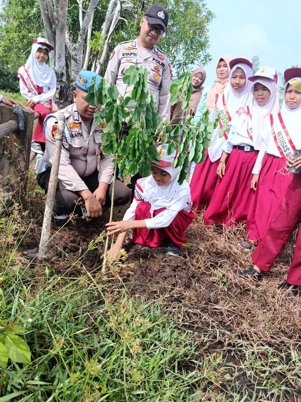 Melalui Work Shop Green Policing, Polsek Pelangiran Terus Mendukung Edukasi Lingkungan di Dunia Pendidikan.