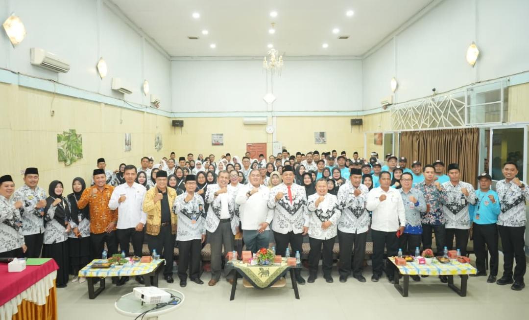 Perkuat Sinergi Pendidikan, Jajaran Kemenag Inhil Warnai Konferensi Kerja I PGRI Tahun 2026