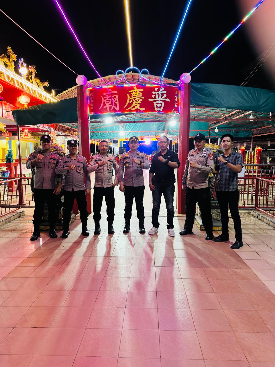 Polsek Concong Amankan Perayaan Imlek 2577 di Vihara Phala Viriya Concong