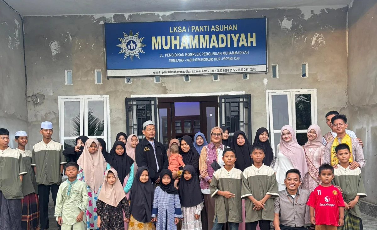 Duta Remaja Riau-Inhil Gelar Program Berbagi di Panti Asuhan Muhammadiyah