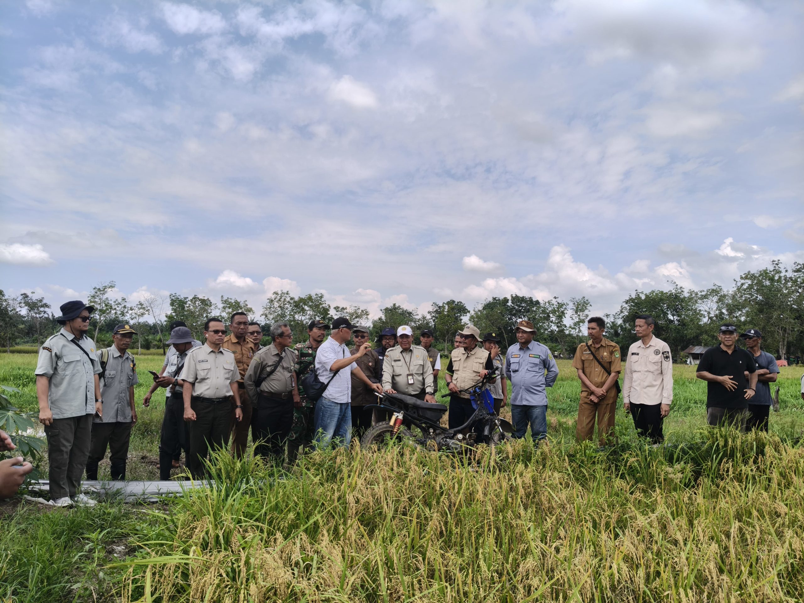 Kunjungan Terakhir di Indragiri Hilir, Tenaga Ahli Kementan RI  Akan Sampaikan Usulan Petani ke Menteri 