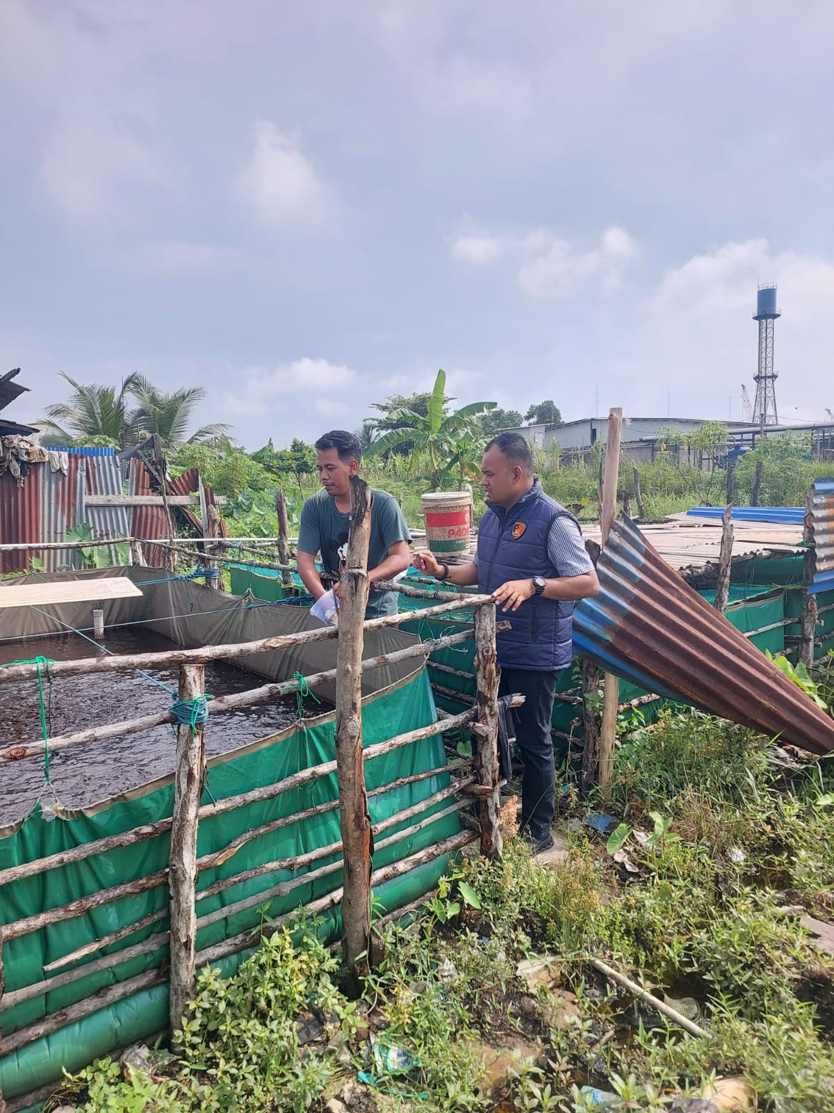Dukung Program Asta Cita, Polsek Pulau Burung Dorong Ketahanan Pangan Lewat Budidaya Ikan Lele