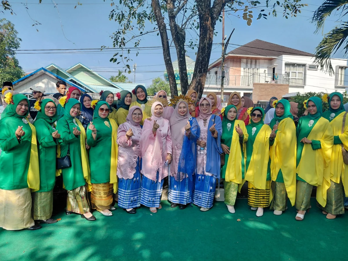 Milad ke-61 Inhil Bersejarah: DWP Kankemenag Inhil Ambil Bagian Pecahkan Rekor MURI Joget Mande