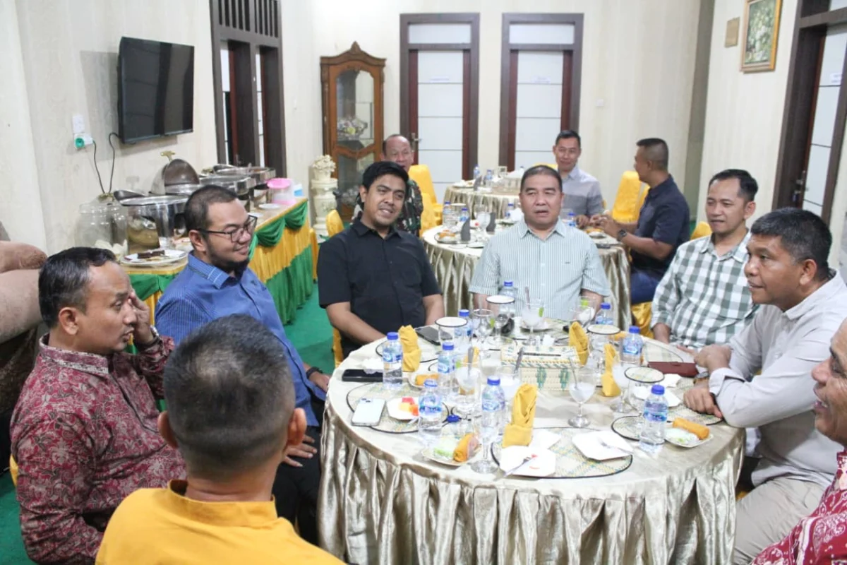 Ketua DPRD Inhil Hadiri Silaturahmi Danrem 031/Wira Bima, Perkuat Sinergi Forkopimda untuk Kemajuan Daerah