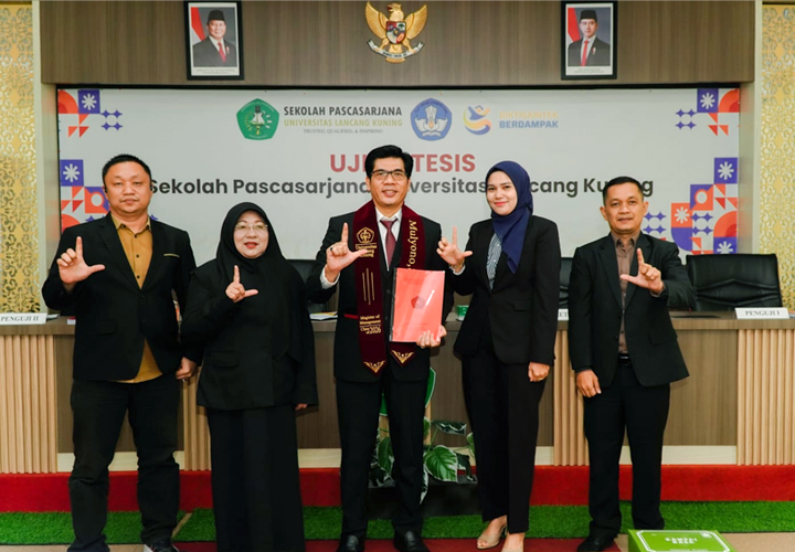 Selesaikan Tesis di Unilak, H. Mulyono Buktikan Ilmu dan Pengabdian Bisa Berjalan Beriringan